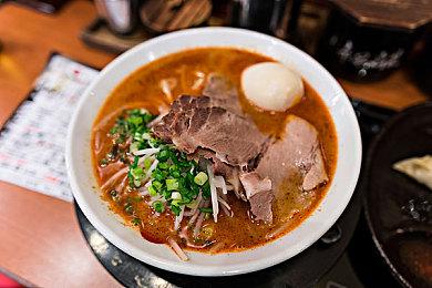 《赛马大亨10 2024》多平台发售 光荣经典系列最新作